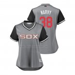 Camiseta Beisbol Mujer Chicago White Sox Omar Narvaez 2018 LLWS Players Weekend Narvy Gris