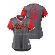 Camiseta Beisbol Mujer Cincinnati Reds Tucker Barnhart 2018 LLWS Players Weekend Barney Gris