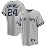 Camiseta Beisbol Hombre New York Yankees Gary Sanchez Road Replica Gris